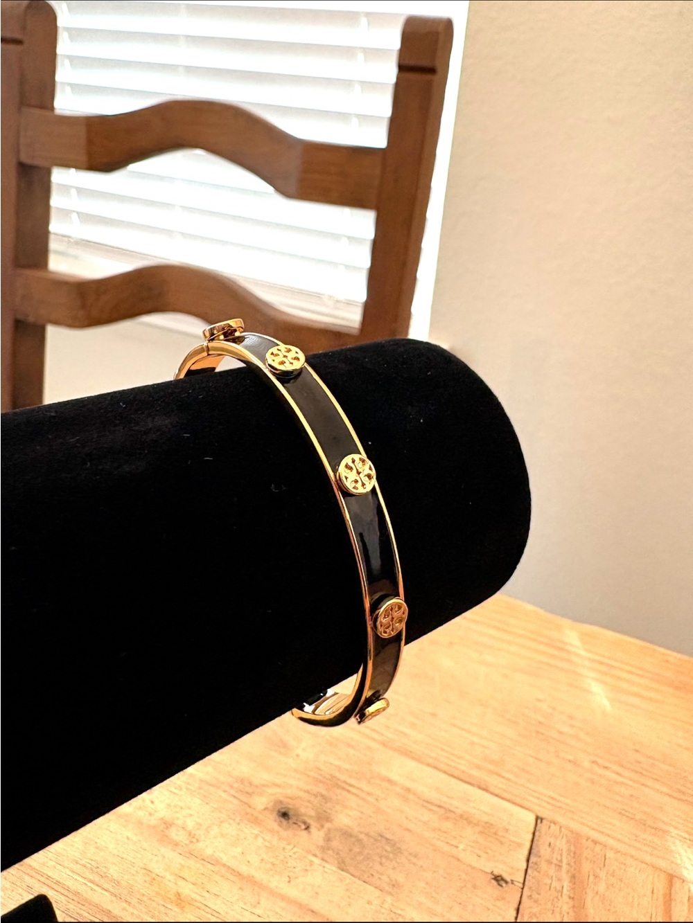 Tory Burch Black and Gold Enamel Logo Bangle